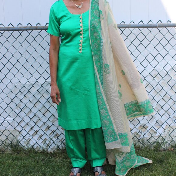 Green Salwar - Picture 2 of 4